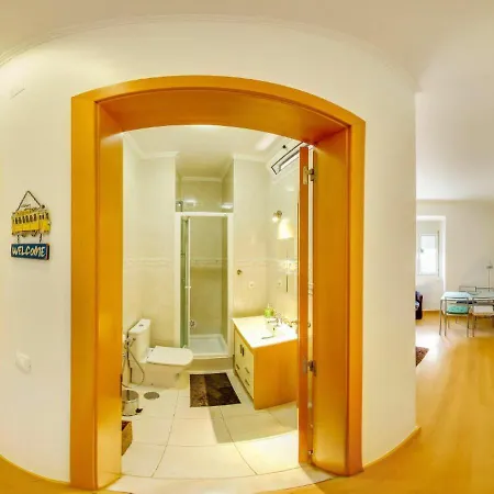 Apartamento Sol * ליסבון