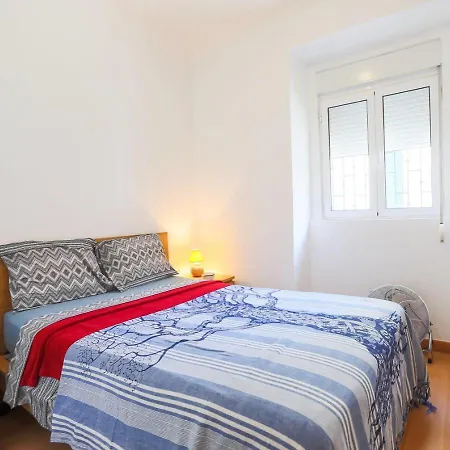 Apartamento Sol ליסבון